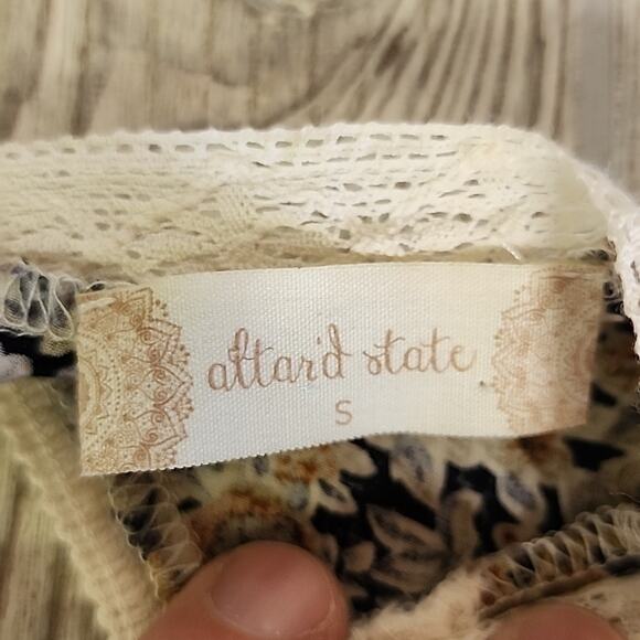 Altar'd State Floral Lace A Line Mini Dress Womens Size Small - Picture 5 of 9